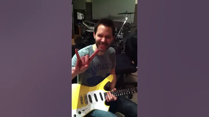 Paul Gilbert records a solo on Jarinus - Why's It ...