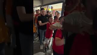 Gitme Sana Muhtaçlar