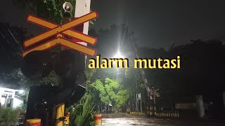 Alarm baru 4 dan langka perlintasan kereta api surabaya gubeng