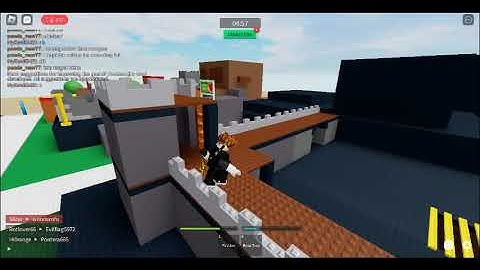 catching a hacker in cw (Roblox combat warriors)
