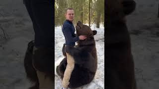 REAL BEAR attacked crazy man / ONLY IN RUSSIA