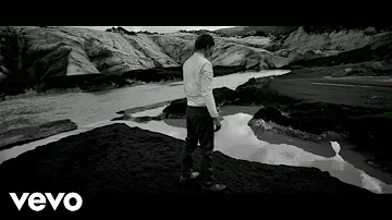 Woodkid - I Love You (Official Video)