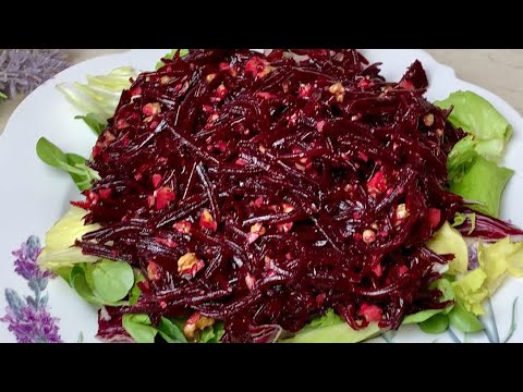 Салат из СВЕКЛЫ! Сколько Салатов не готовила на Праздник, а этот съедят за 1 минуту!