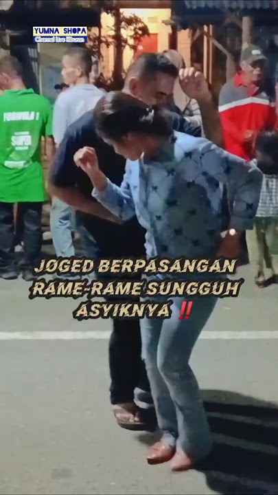 Download lagu Dancing together with couples, really fun❗#dance #dance #shake #duet #carnival #feedshorts #sulawesi