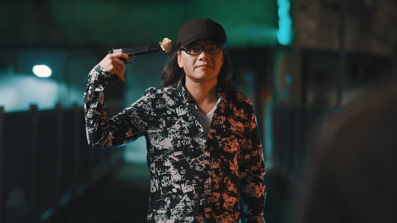 Watch 流氓阿德 Ardor Huang【虧欠 Owe】Official Music Video (NETFLIX影集《罪夢者》插曲) [CHT/ENG] on YouTube
