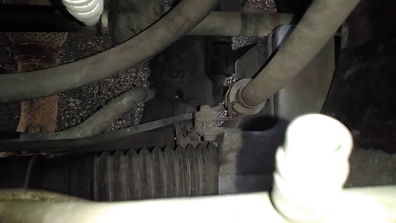 2004 Kia Spectra LX 2.0 making a tin can noise in front passenger wheel well. Part two. YouTube