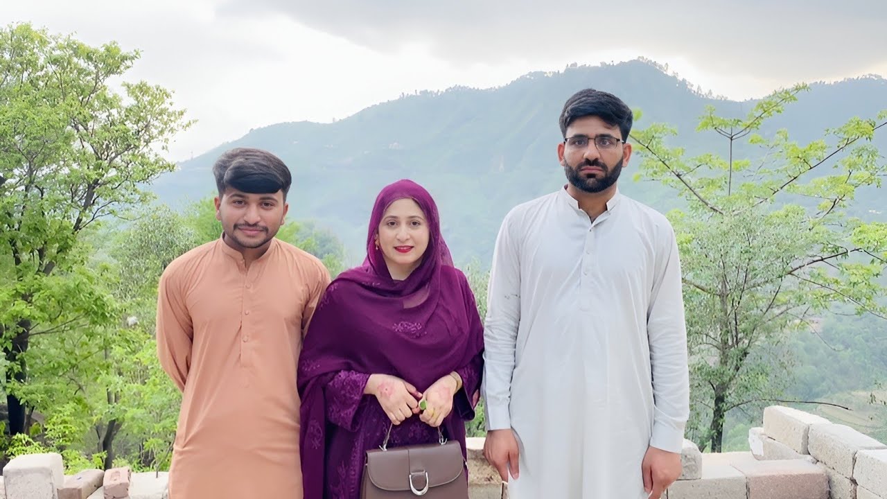 Api or bhai ka sath First Vlog || Api ka Susral 😲 - YouTube