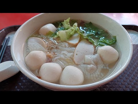 Adam Food Centre. Adam Fishball Noodle. Bouncy Fishballs in a Bowl of Soup and Noodles