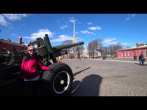 Videó: Hogyan épült Szentpétervár