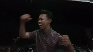 Olek saminggu , lagu ocu (karauke) yogi tontang