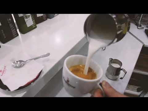 კაპუჩინო Dom Kofe-ში