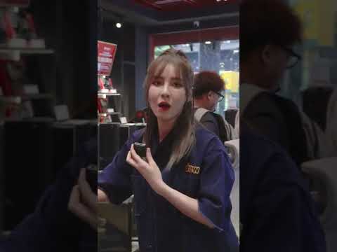 Video Cùng Ngân ST mua quà sinh nhật tại GearVN - youtube