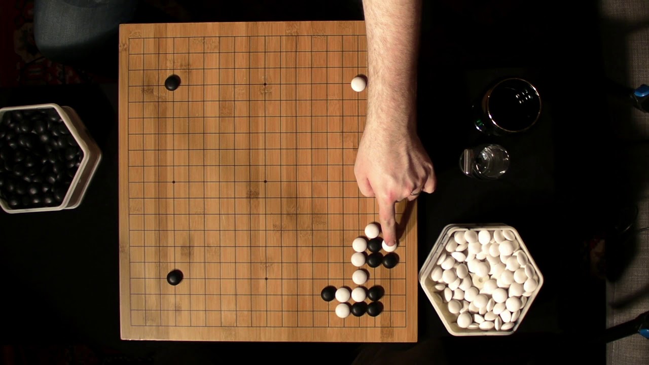 4-4, Knight's Approach, One-space extension - End of Joseki