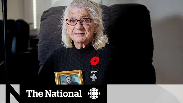 Silver Cross mother of Lt. Chris Saunders keeps hi...