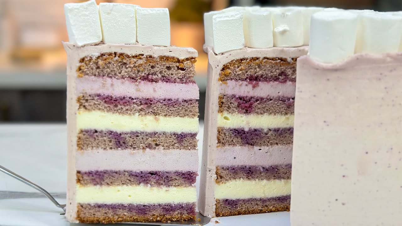 Торт ФЕЯ. Растворили ягоды в торте без красителя