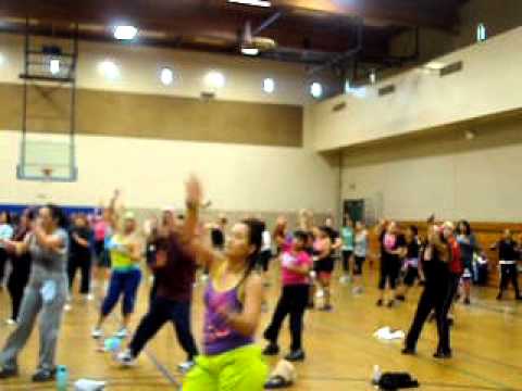 ELIZABETH NUNEZ ZUMBA EN MASTER CLASS