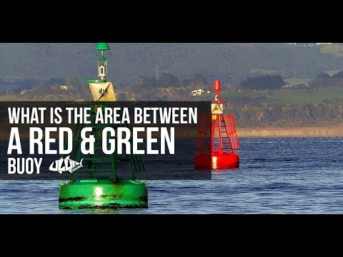 what is the area between a red and green buoy