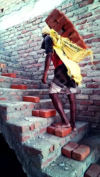 जीने से ईट चढ़ाने का सही तरीका # eint taicneek