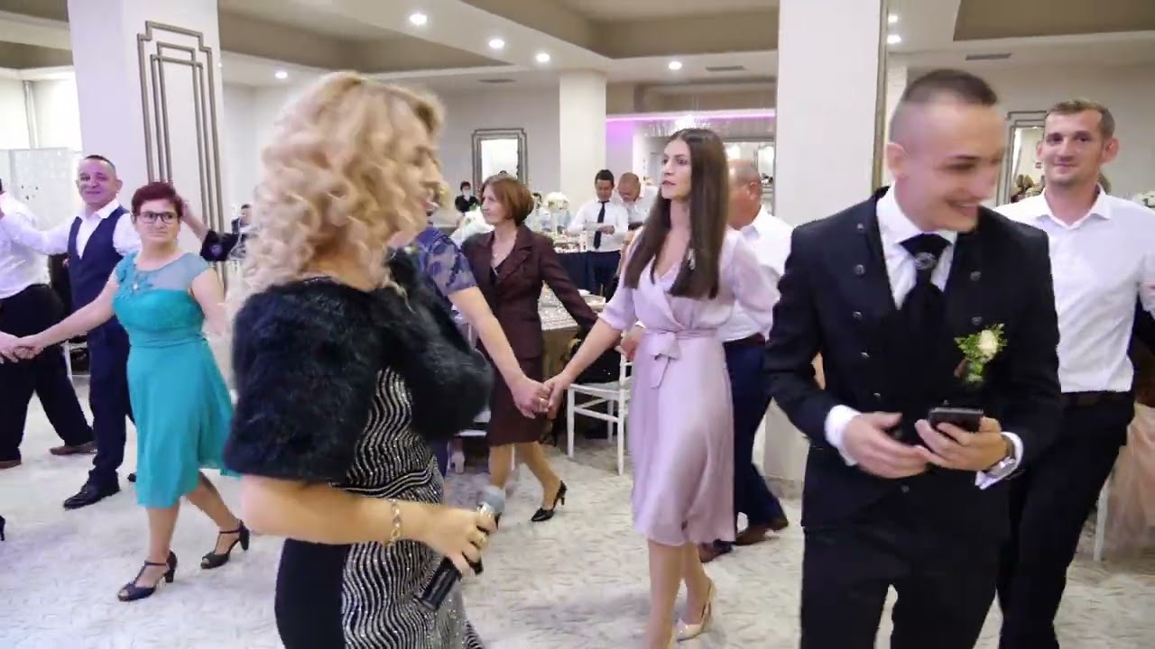 Adriana Stefan   Program hore si sarbe