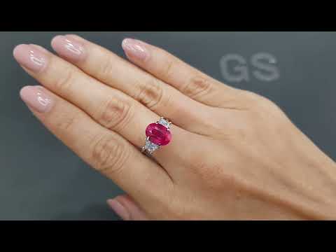 Unheated Pigeon Blood ruby in oval cut 3.54 ct, Mozambique Video  № 3