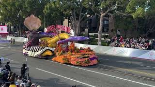 2024 Cal Poly Universities Rose Float