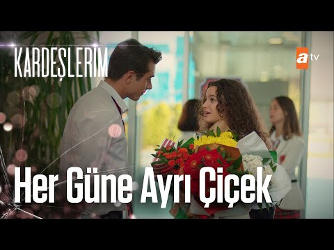 Doruk, Asiye'yi çiçeklere boğdu!💐- Kardeşlerim 23. Bölüm