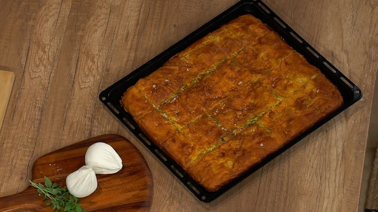 Εύκολη κολοκυθόπιτα με αθωνίτικο τυρί | Ανδρέας Λαγός