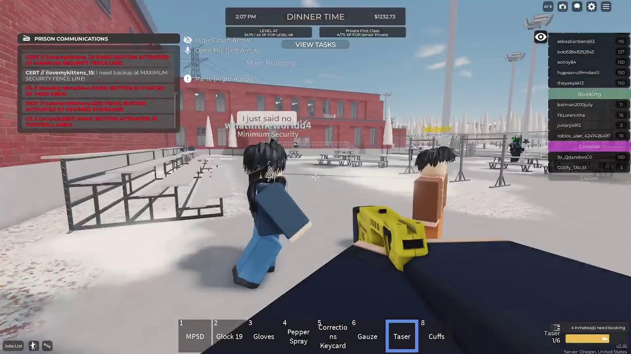 PLAYING RP GAMES ON ROBLOX