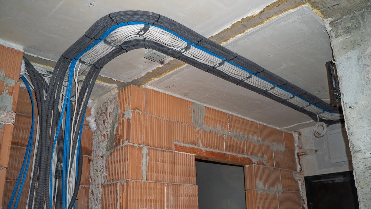 Как се зида стена? Моят първи опит! - YouTube