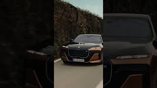 【BMW】完全電動ラグジュアリー・セダン、BMW i7に新たな2つのモデルが登場。 #shorts