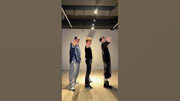 #THUNDER ⚡️ with #신동 #SHINDONG #은혁 #EUNHYUK #슈퍼주니어 #SUPERJUNIOR #디노 #DINO #SEVENTEEN #세븐틴