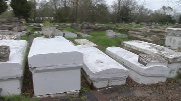 Grave Robber Arrested