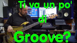 Video thumbnail of "Lezione di basso sul Groove"