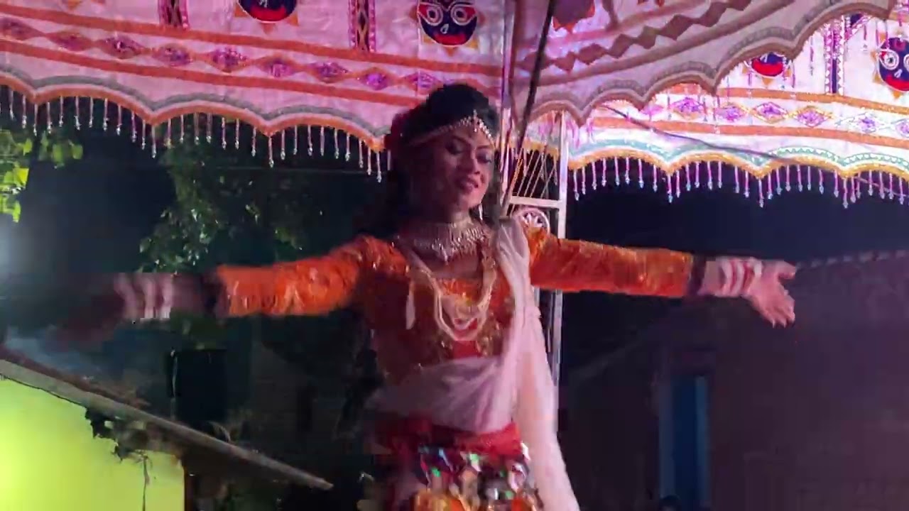 MATHIAPADA NATAK HEROINE ENTRY 💖
