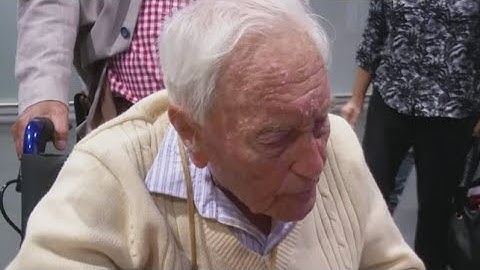 Į Šveicariją atvykęs 104-erių mokslininkas įgyvendino šiurpų planą