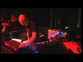 Capture de la vidéo Massive Attack &Amp; Portishead - Tsunami Crisis Concert 2005