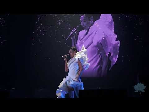 09 林憶蓮 Sandy Lam - 李香蘭 @ PRANAVA造樂者世界巡迴演唱會 HK PART2 30 10 2017