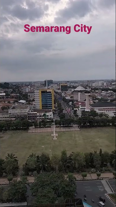 Pesona Simpang Lima Semarang dari atas