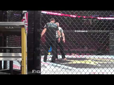 Sergey Kharitonov tests cage before Strikeforce Gr...