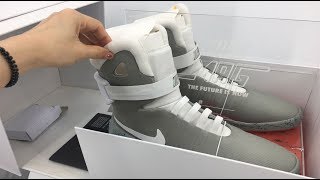 Dope Tech: Self-Lacing Nike Mag!