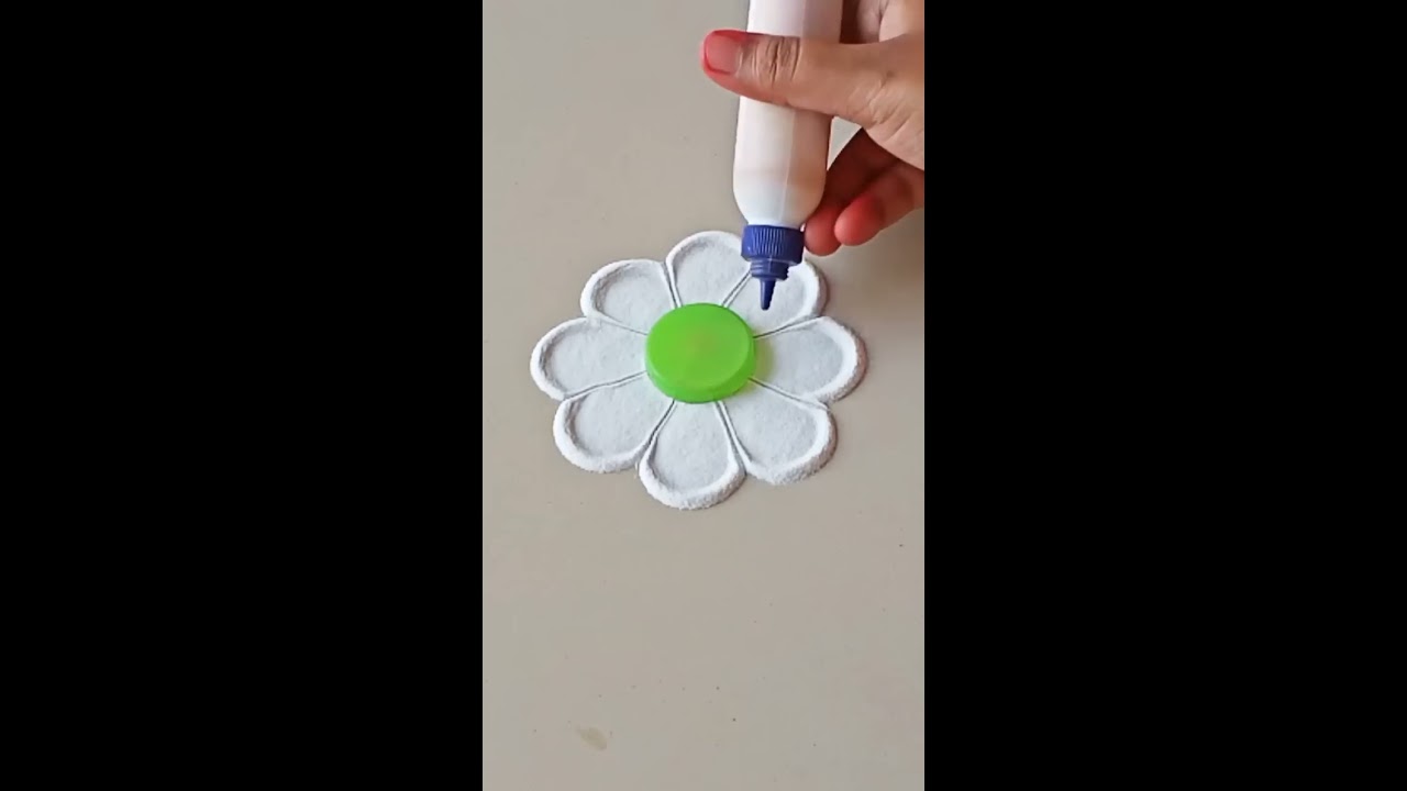 Small flower rangolieasy rangoli designrelaxing rangolirangoli youtube short