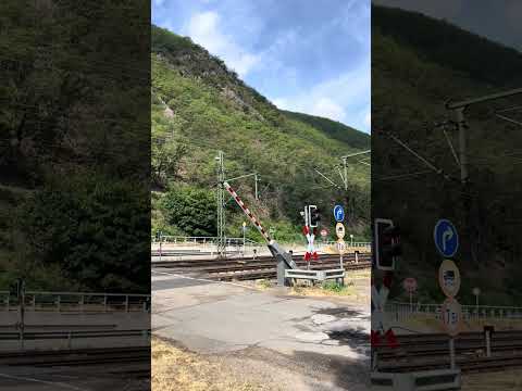 Ein Bahnübergang wenn
