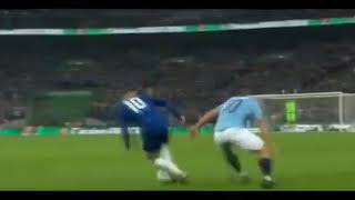 Eden hazard destroying sergio aguero