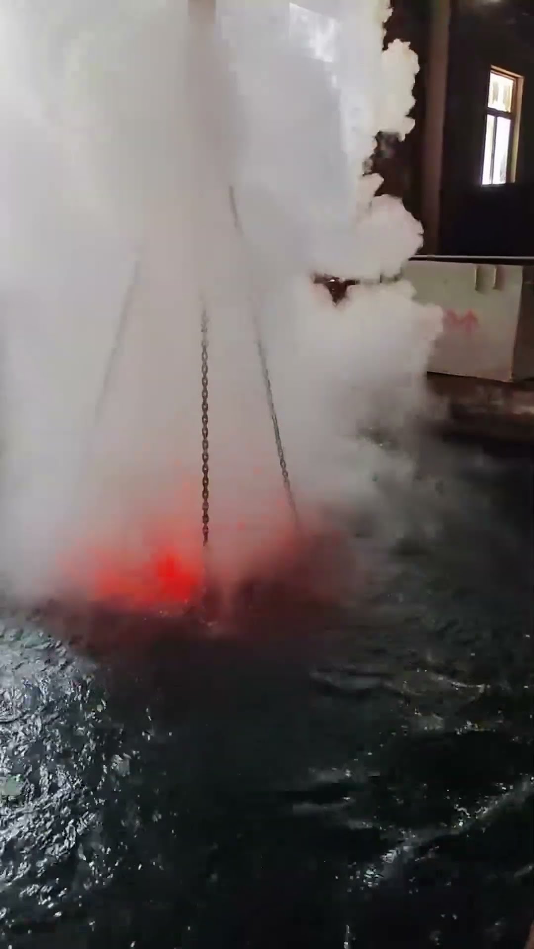 Forging iron quenching process- Good tools and machinery make work easy