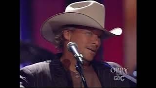 Alan Jackson Small Town Southern Man