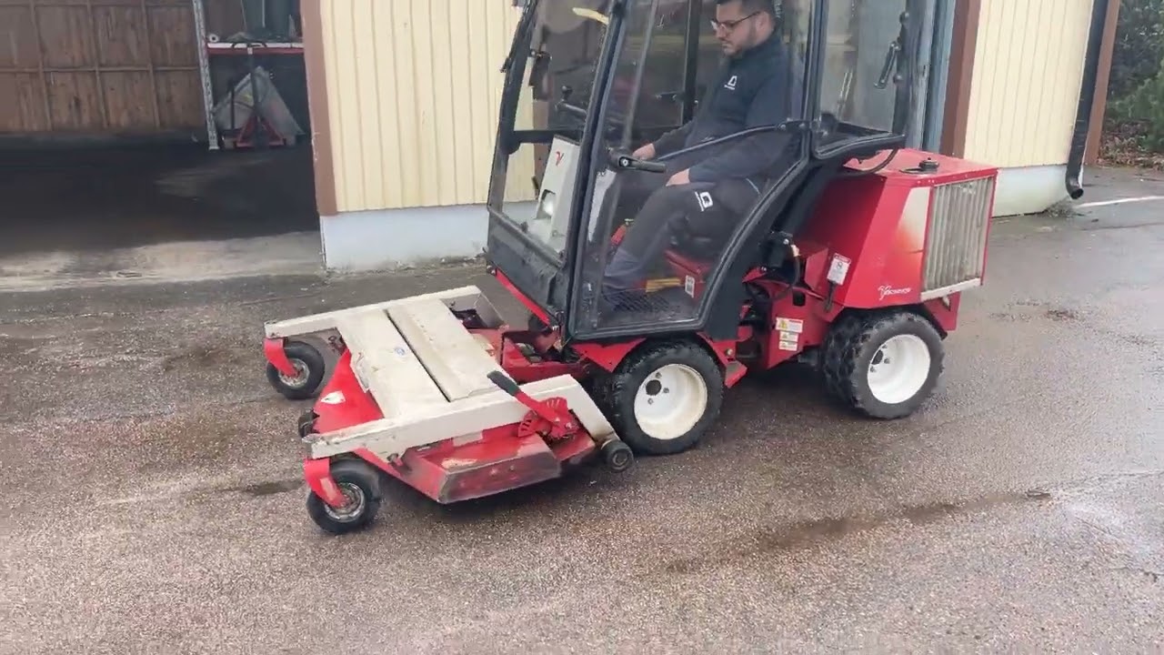 Redskapsbärare 4wd Ventrac 3200