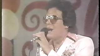 Video voorbeeld van "Hector Lavoe "Bandolera" Live/En Vivo"