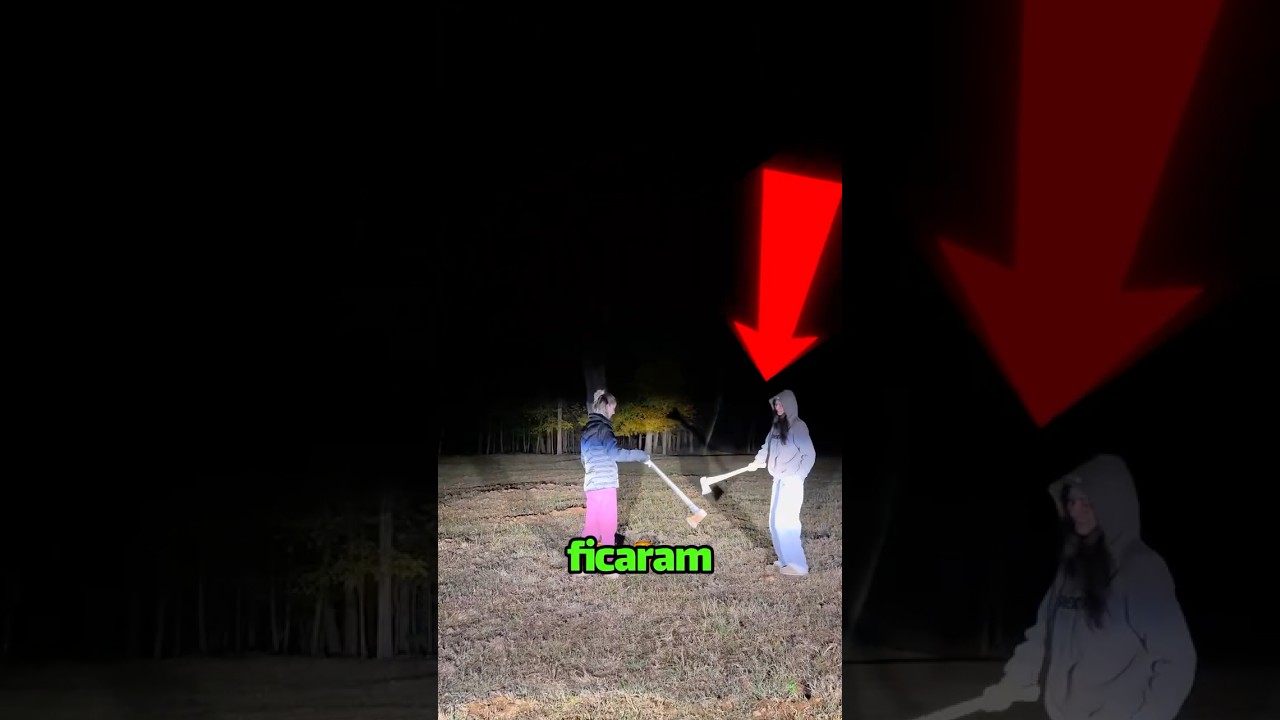 Elas Estavam Se Divertindo Com As Abóboras E Tomara O M… — Transcript