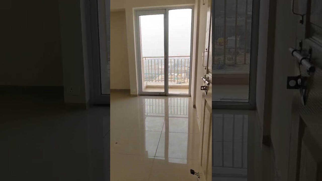 Dream Homes Raw Flat in wave city ghaziabad NH 24 