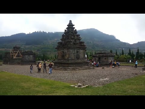 Wisata Sejarah CANDI ARJUNA Dieng Jawa Tengah Arjuna 